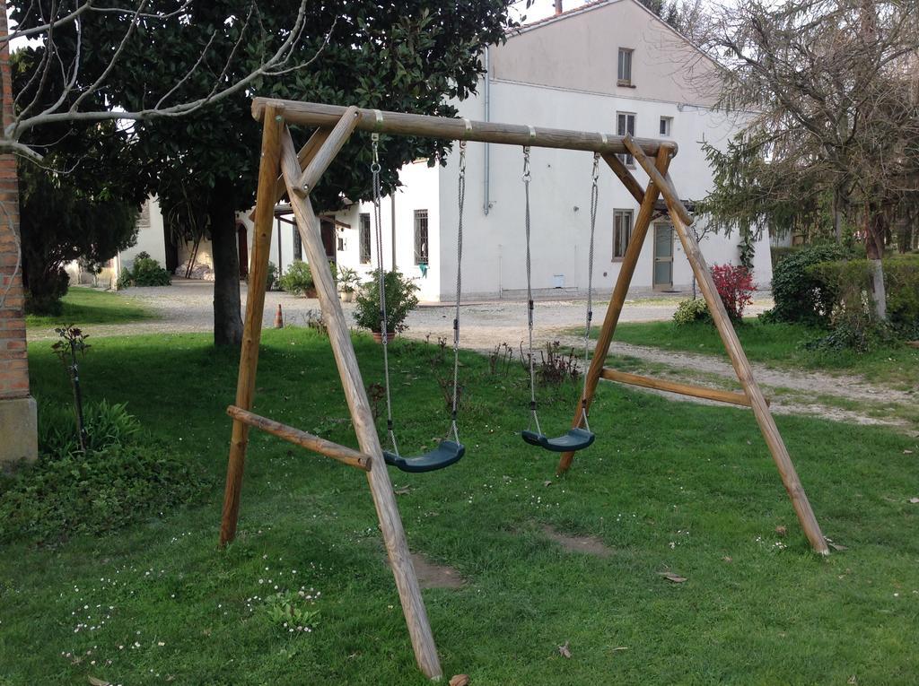 Agriturismo Loghino Caselle Сан-Джорджо-ди-Мантова Экстерьер фото